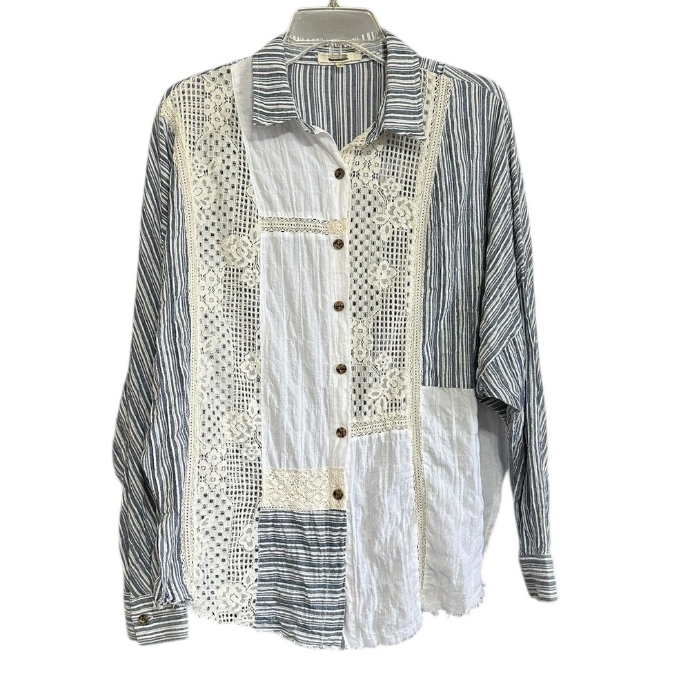Gimmicks by BKE Womens Blue Striped Patchwork Lace Button Down Shirt S